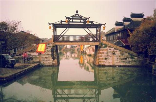 《你是我的荣耀》剧透,“乔晶晶”造型甜美,“于途”神秘感十足